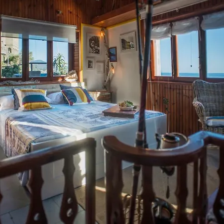 La Casa Del Doganiere * Μοντερόσο αλ Μάρε