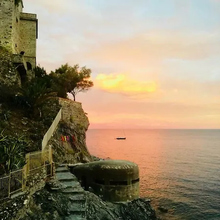 La Casa Del Doganiere
