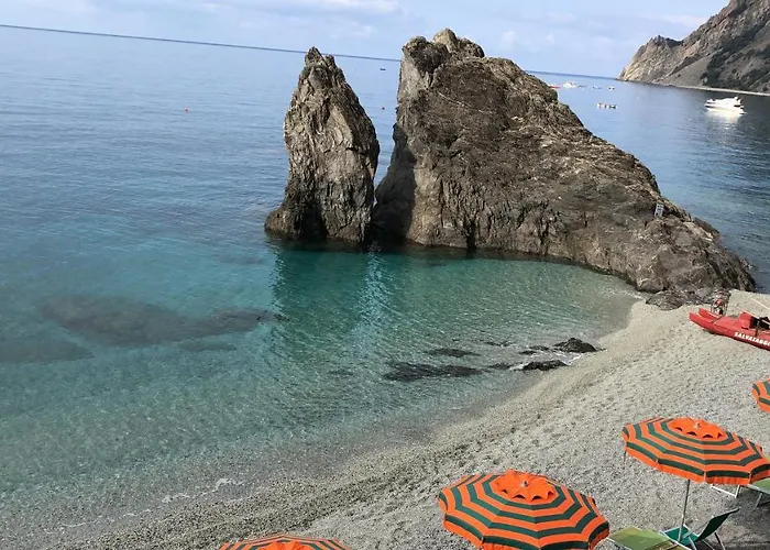 La Casa Del Doganiere 몬테로소 알 마레